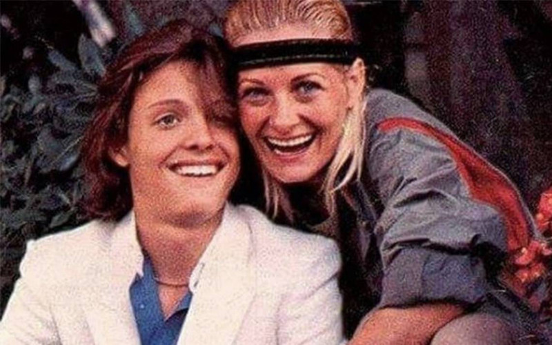 El Autor De La Biografia De Luis Miguel Revelo Lo Que Paso Con La Mama Del Cantante E Online Latino Ar